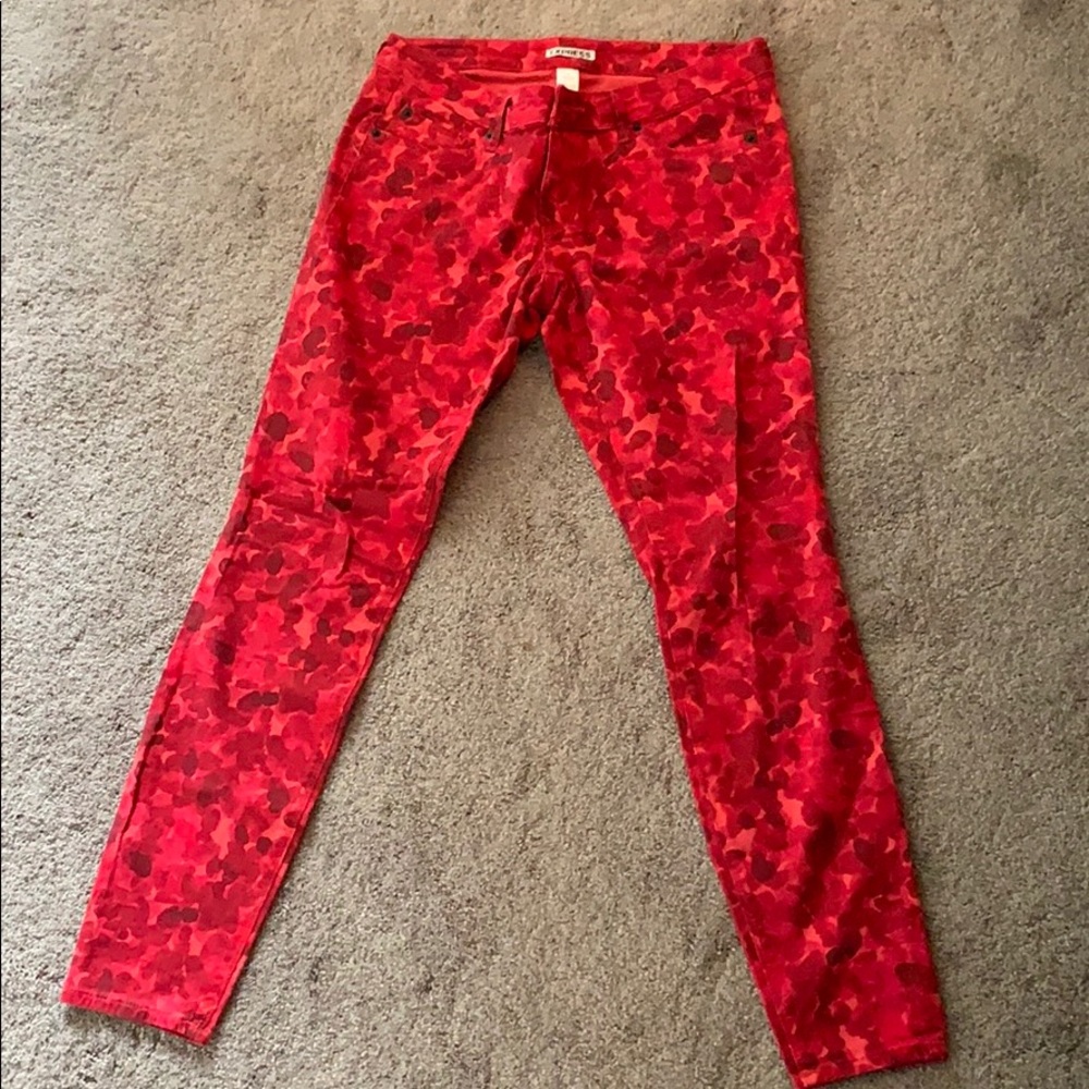 Red patterned Jeans with a stretch